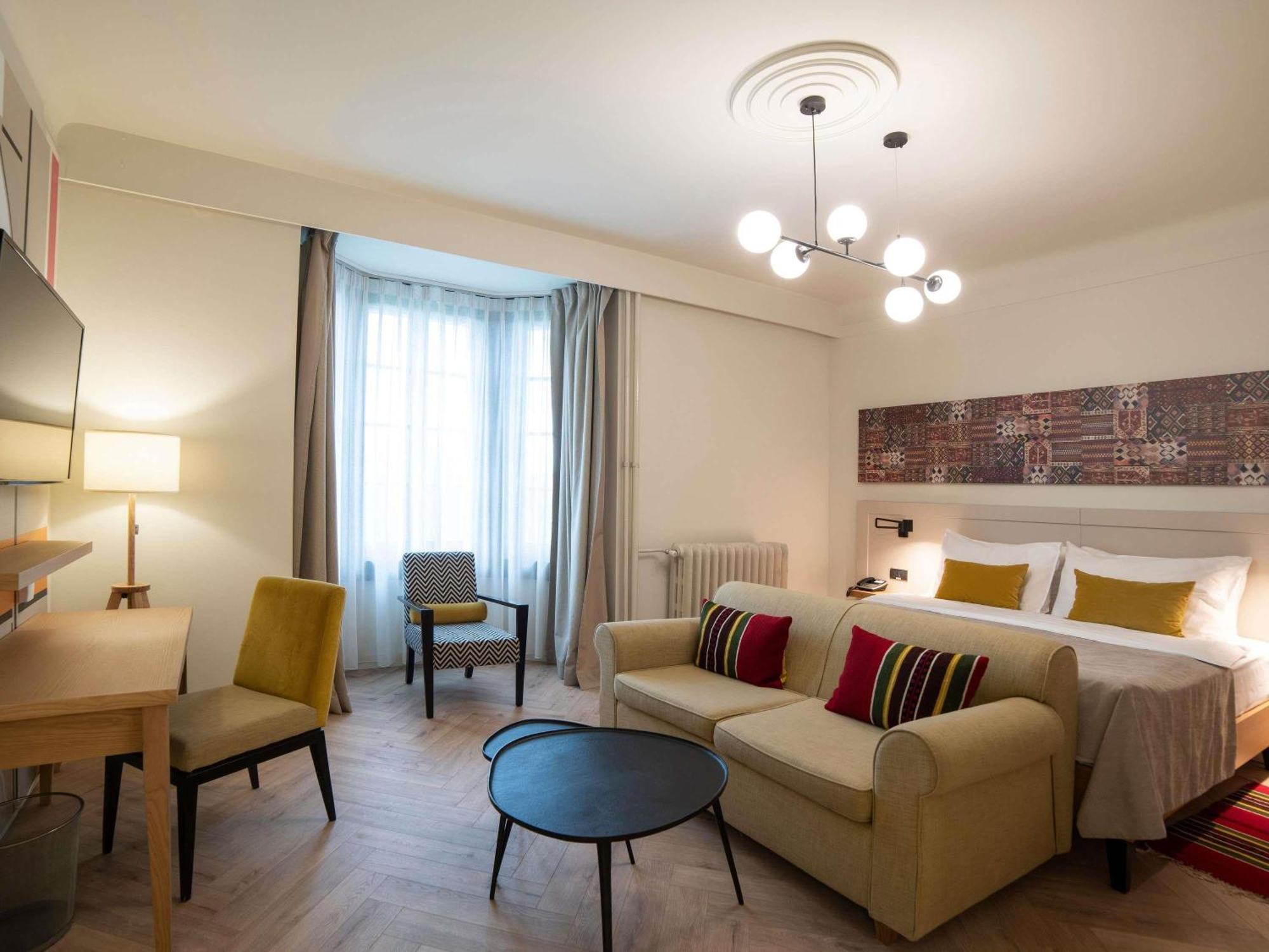 Mercure Excelsior Hotel
