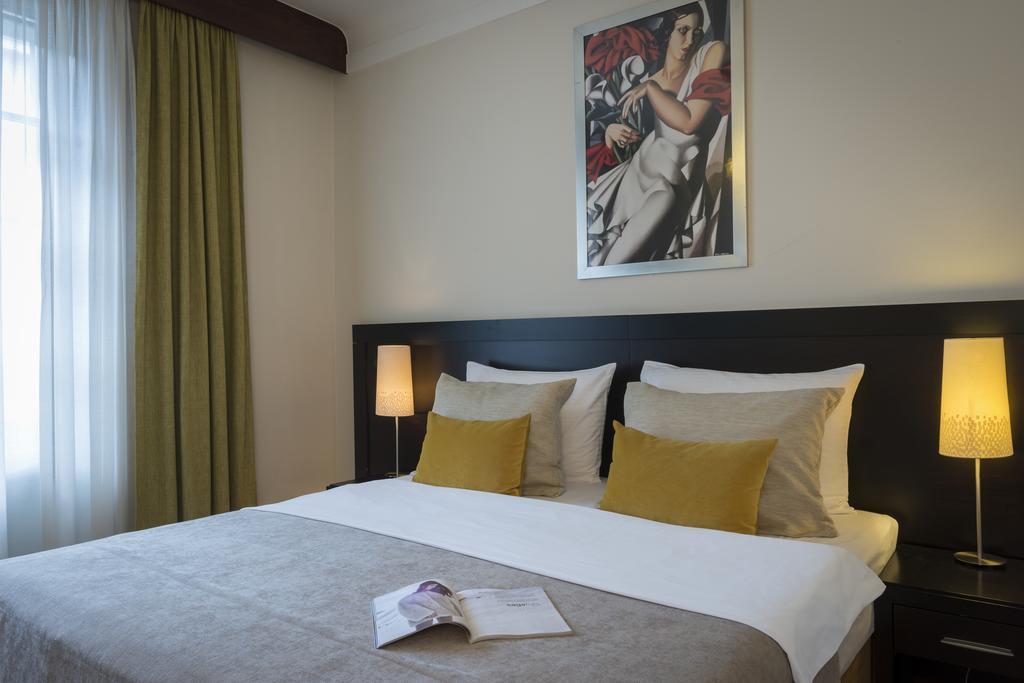 Hotel Mercure Excelsior 4*
